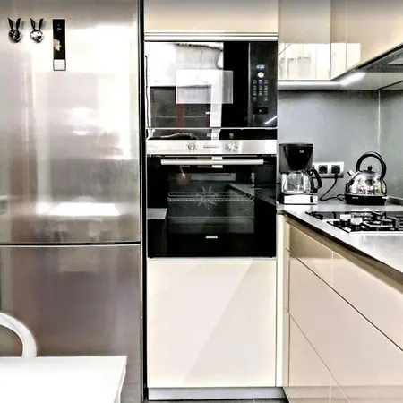 Nocleg ze śniadaniem Just Been Renovated ***** *